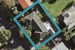 2/8 Mersey Place, New Windsor, Auckland