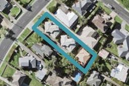 2/89 Litten Road, Cockle Bay, Auckland