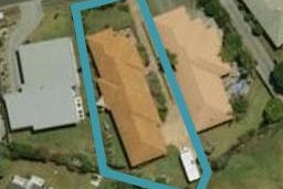12 Paradise Point Place, One Tree Point