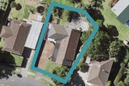5 Acland Place, Botany Downs, Auckland
