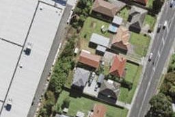 2/93 Hillsborough Road, Mount Roskill, Auckland