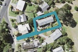 2/36 Saddleback Rise, Murrays Bay, Auckland