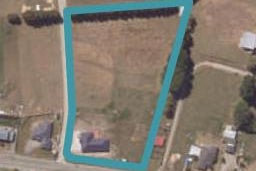 35 Charles Street, Weston, Oamaru