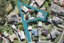 2/33 Nile Road, Kelston, Auckland