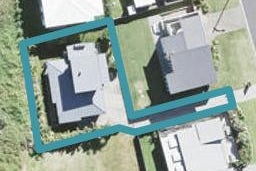 16 Mangatawhiri Road, Omaha