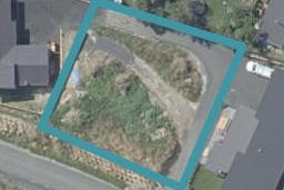 5 Wattie Fox Lane, Kenmure, Dunedin