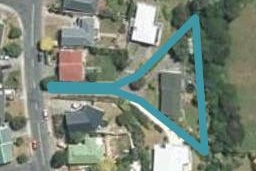 15 Pope Street, Camborne, Porirua