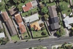 2/30 Grande Vue Road, Hillpark, Auckland