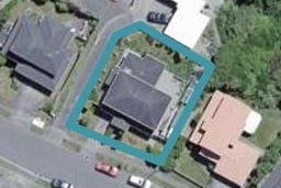 33 Landsdowne Terrace, Karori, Wellington