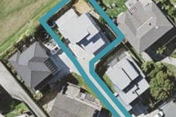 7a WINDSOR Place, Mairangi Bay, Auckland
