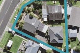2/5 Tramway Road, Beach Haven, Auckland