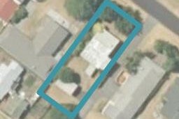 302 The Square, Whangamatā