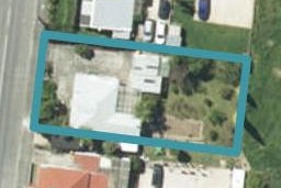 118 Commercial Street, Takaka