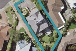 18 Pitlochry Place, Highland Park, Auckland