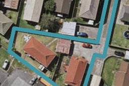 2/8 Penion Drive, Flat Bush, Auckland