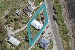 88 Marine Parade, Bluff