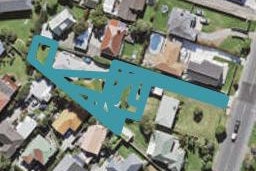 8/8 Hepburn Road, Glendene, Auckland
