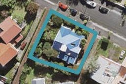 6 Clarence Road, Northcote Point, Auckland