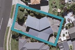 15 Shelter Grove, Frankleigh Park, New Plymouth