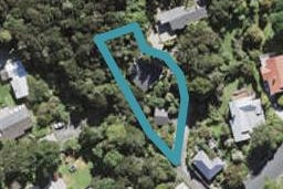 25A Island Bay Road, Beach Haven, Auckland