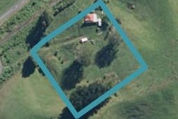 5 Pleasants Road, Matiere