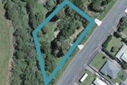 16 Moore Street, Featherston