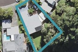 10 Valkyria Place, Beach Haven, Auckland