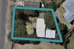 62 Field Way, Waikanae Beach, Waikanae