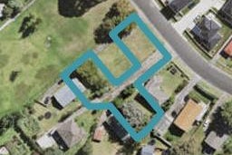 44 Coburg Street, Henderson, Auckland