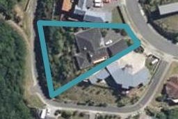 27 Arahiwi Grove, Tirohanga, Lower Hutt