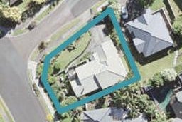 1 Carnmore Place, Torbay, Auckland