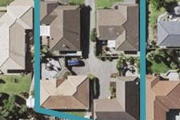 4/6 Marbeth Court, Botany Downs, Auckland