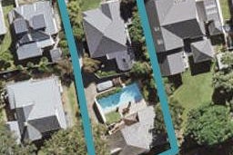 2/18 Vincent Road, Northcote Point, Auckland