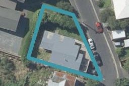 42 Lawrence Street, Mornington, Dunedin
