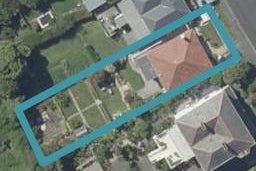 16 Patrick Street, The Glen, Dunedin