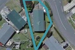 45 Batchelor Street, Newlands, Wellington