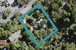 258 Scenic Drive, Titirangi, Auckland