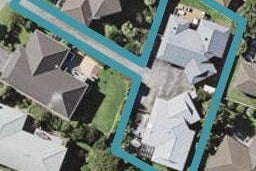 1/75 Gosford Drive, Botany Downs, Auckland