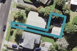 18D Lantana Road, Green Bay, Auckland