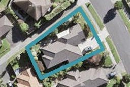 8 Rising Parade, Fairview Heights, Auckland
