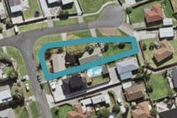 2/10 Waterview Road, Favona, Auckland