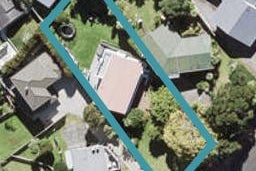 105 Cliff View Drive, Green Bay, Auckland
