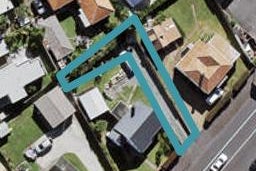 7/2079 Great North Road, Avondale, Auckland
