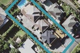 1/23 Commodore Parry Road, Castor Bay, Auckland