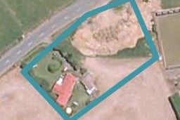 332 Grahams Beach Road, Waiuku