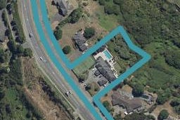 1944 River Road, Flagstaff, Hamilton