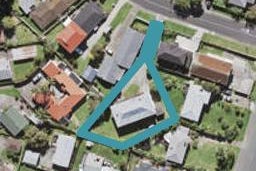 2/151A Farquhar Road, Glendene, Auckland