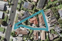2/4 ROSCA LANE, Sunnyhills, Auckland