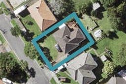 18 Fernwood Place, Wai o Taiki Bay, Auckland