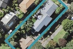 2/99 Castor Bay Road, Castor Bay, Auckland